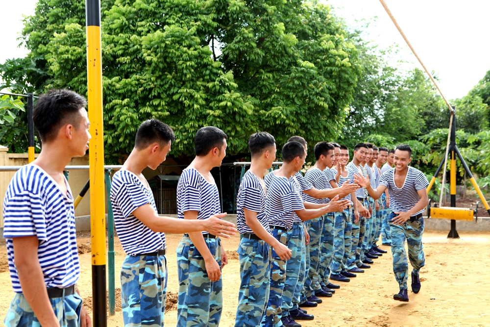 Niềm vui chiến thắng trên thao trường.