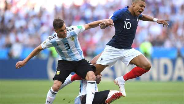 Tỉ phú Dmitry Rybolovlev: PSG mua Mbappe với giá quá hời