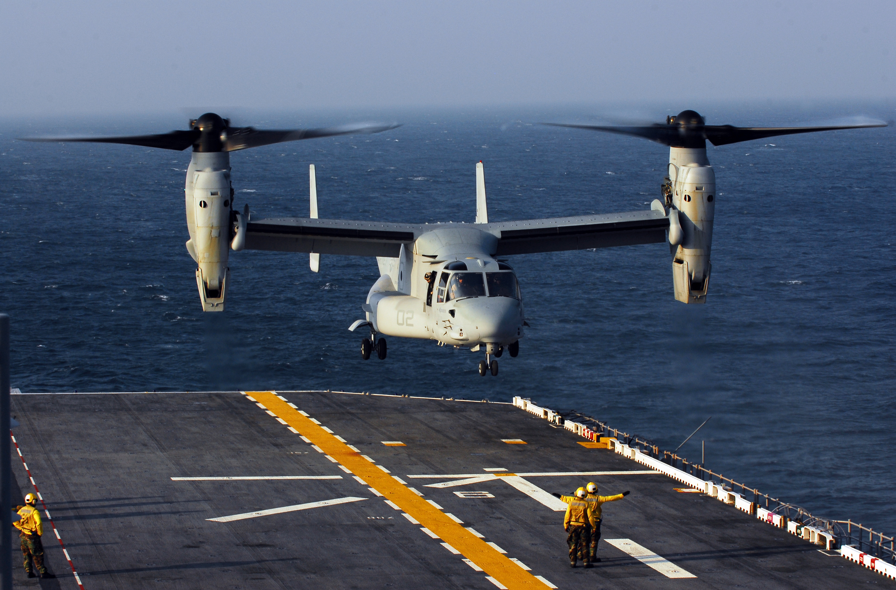 Quân đội Mỹ trang bị thêm “Đại bàng biển” V-22 Osprey