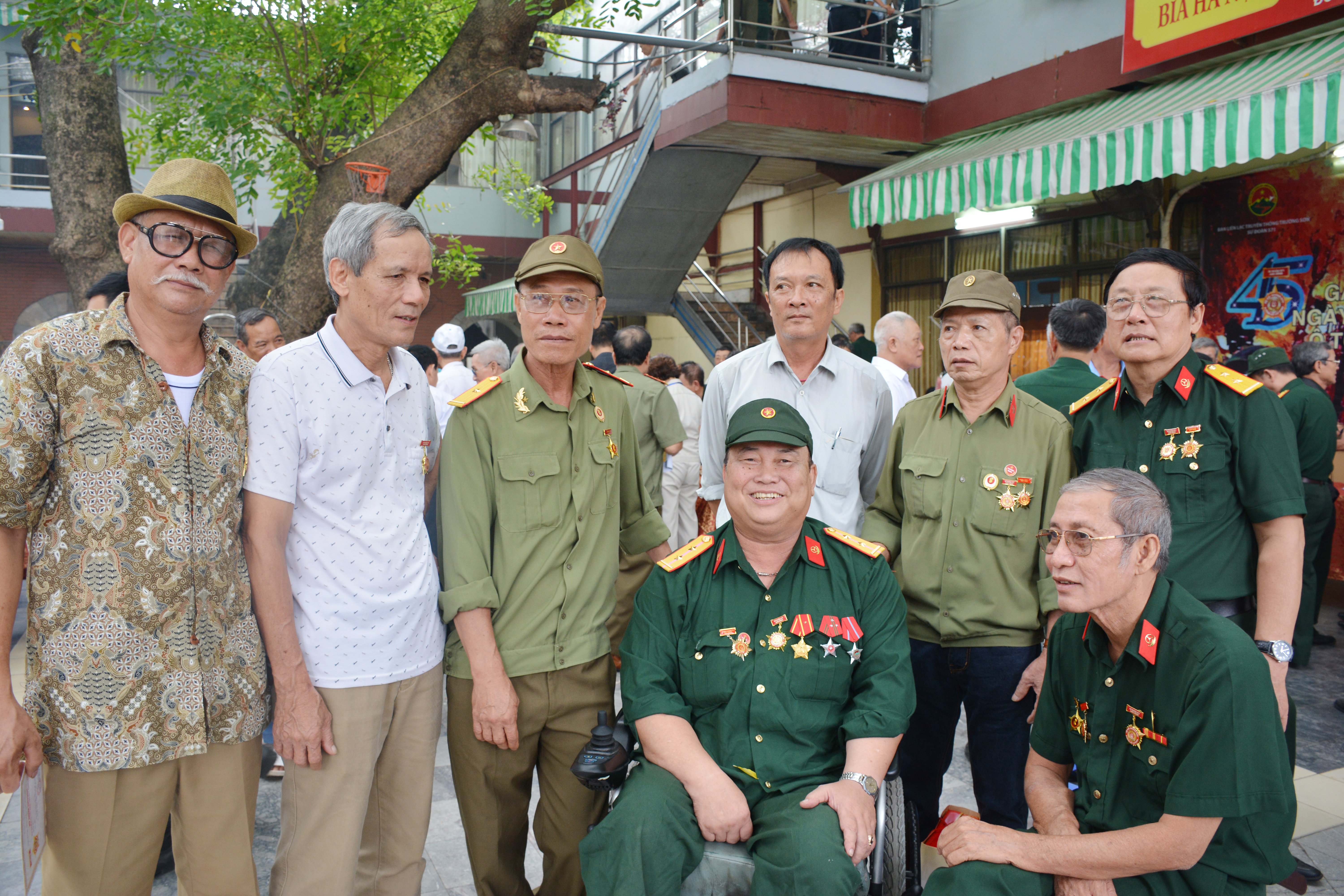 Gặp mặt truyền thống Sư đoàn ô tô vận tải 571