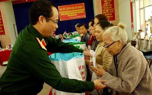 CHĂM LO VÀ THỰC HIỆN ĐÚNG CHÍNH SÁCH ƯU ĐÃI NGƯỜI CÓ CÔNG