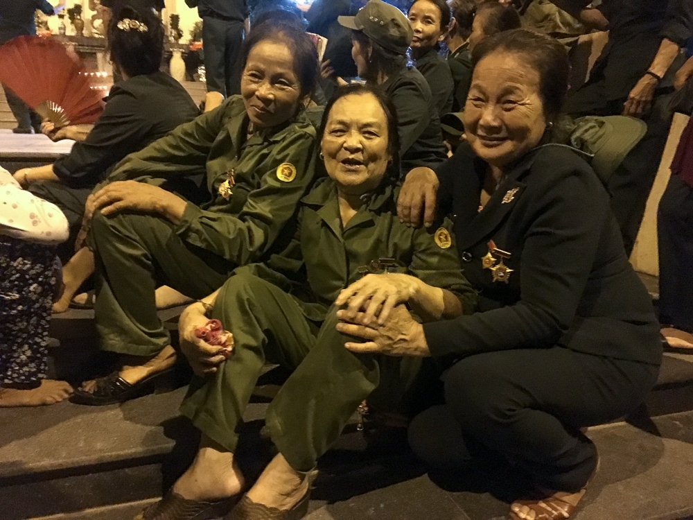 Những cô gái một thời “Xẻ dọc Trường Sơn đi cứu nước”.