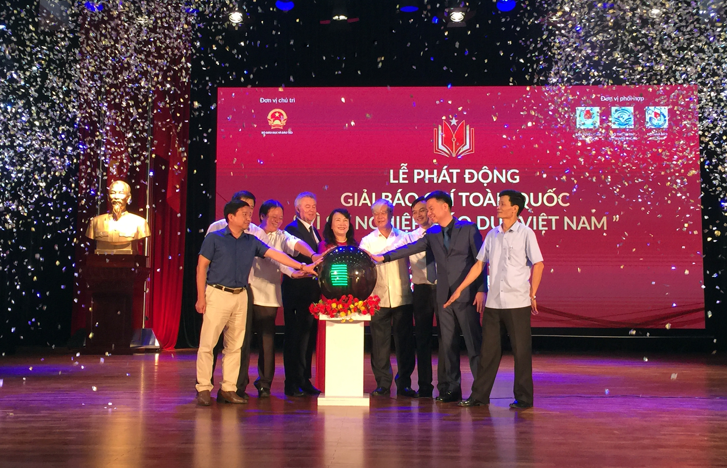 Phát động Giải báo chí toàn quốc “Vì sự nghiệp giáo dục Việt Nam”

