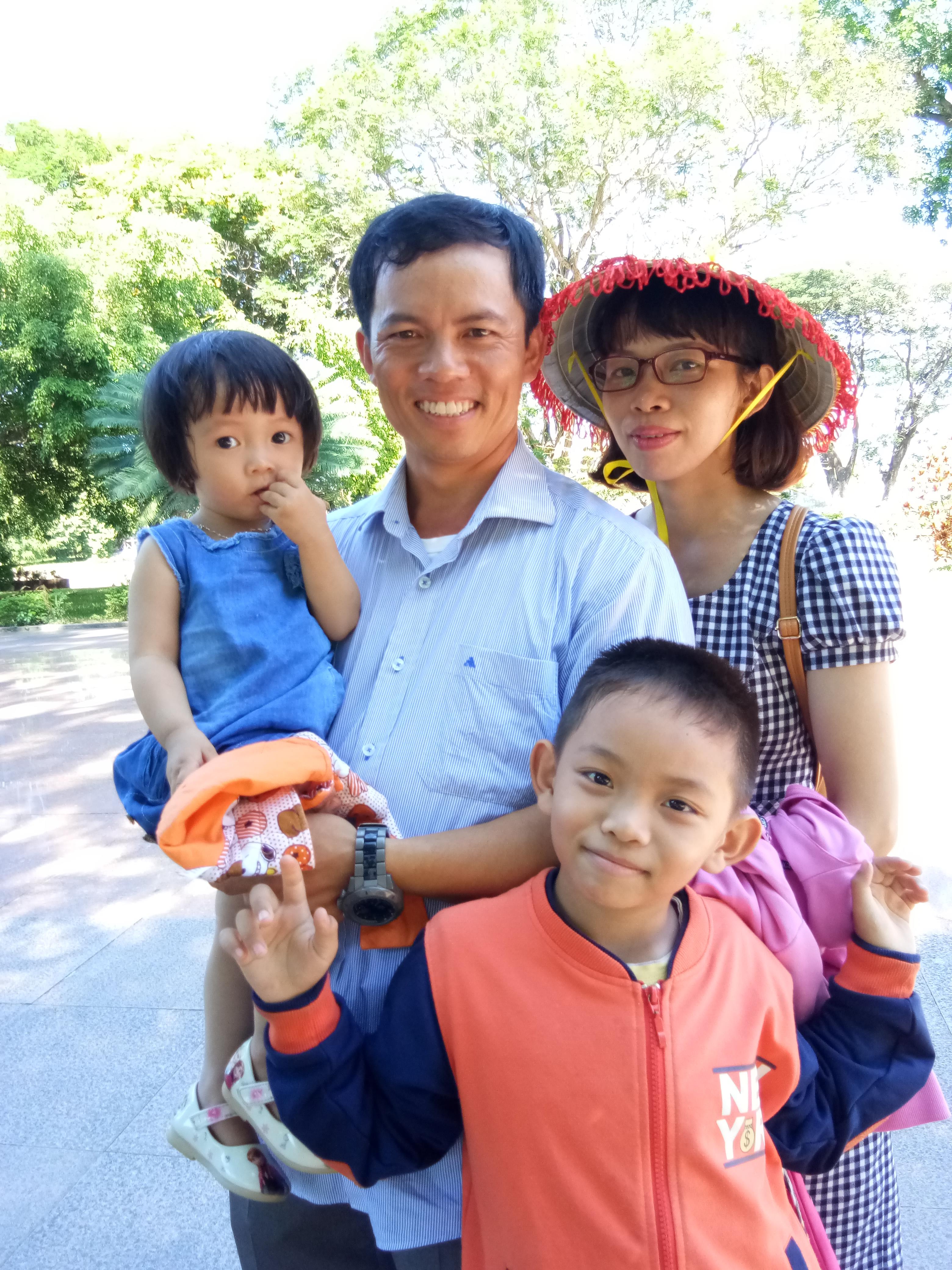 Vượt khó, nâng niu hạnh phúc gia đình

