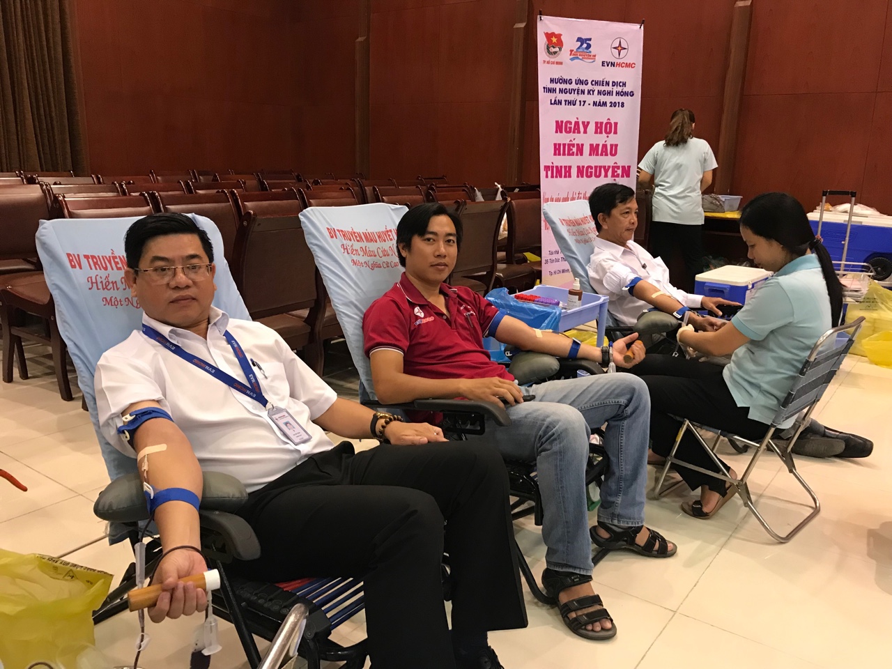 Thu hơn 350 đơn vị máu tại Ngày hội “Giọt máu hồng – Sẻ chia yêu thương”