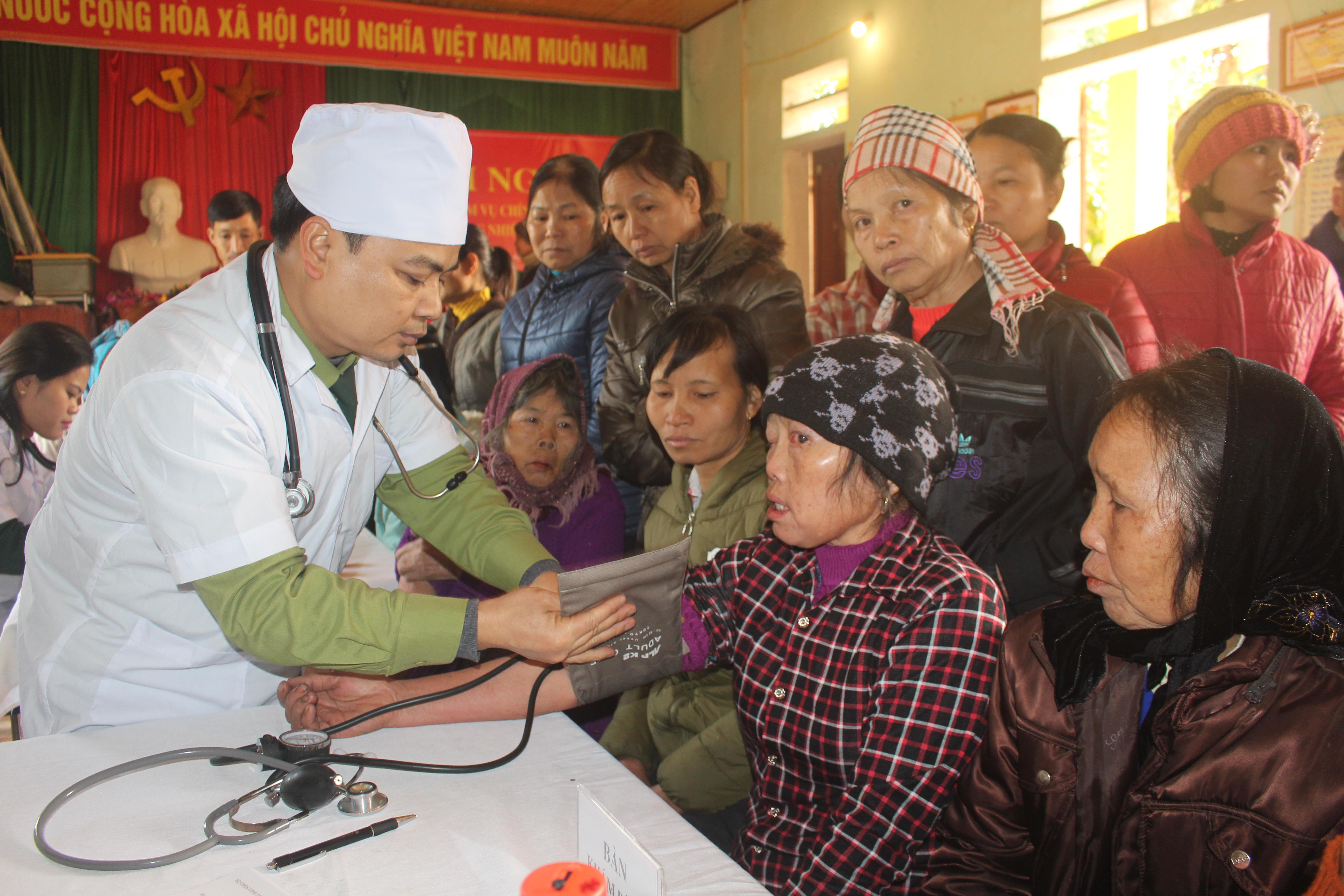 Chăm lo bằng trách nhiệm và tình yêu thương