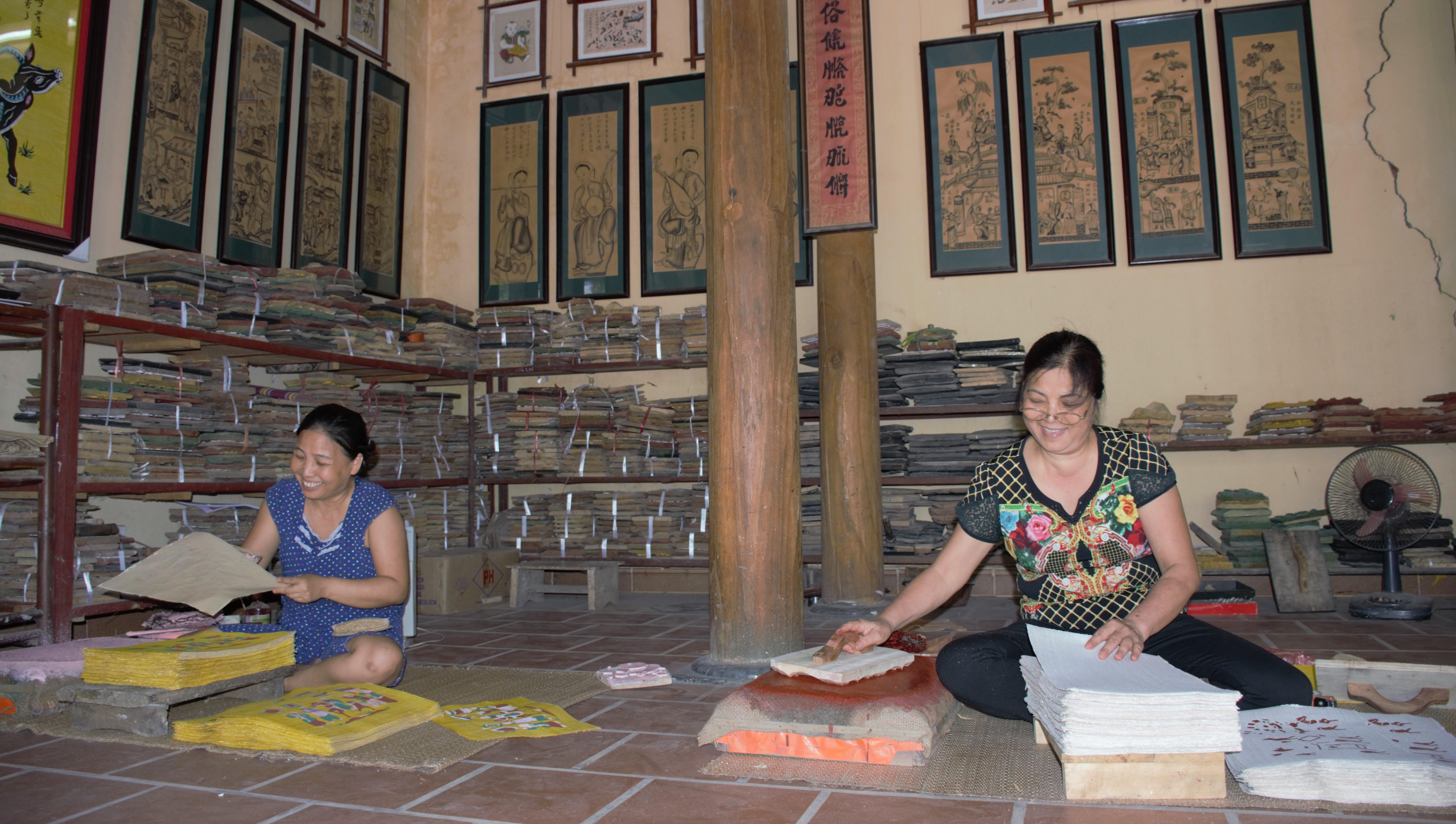 Để di sản sống trong cộng đồng