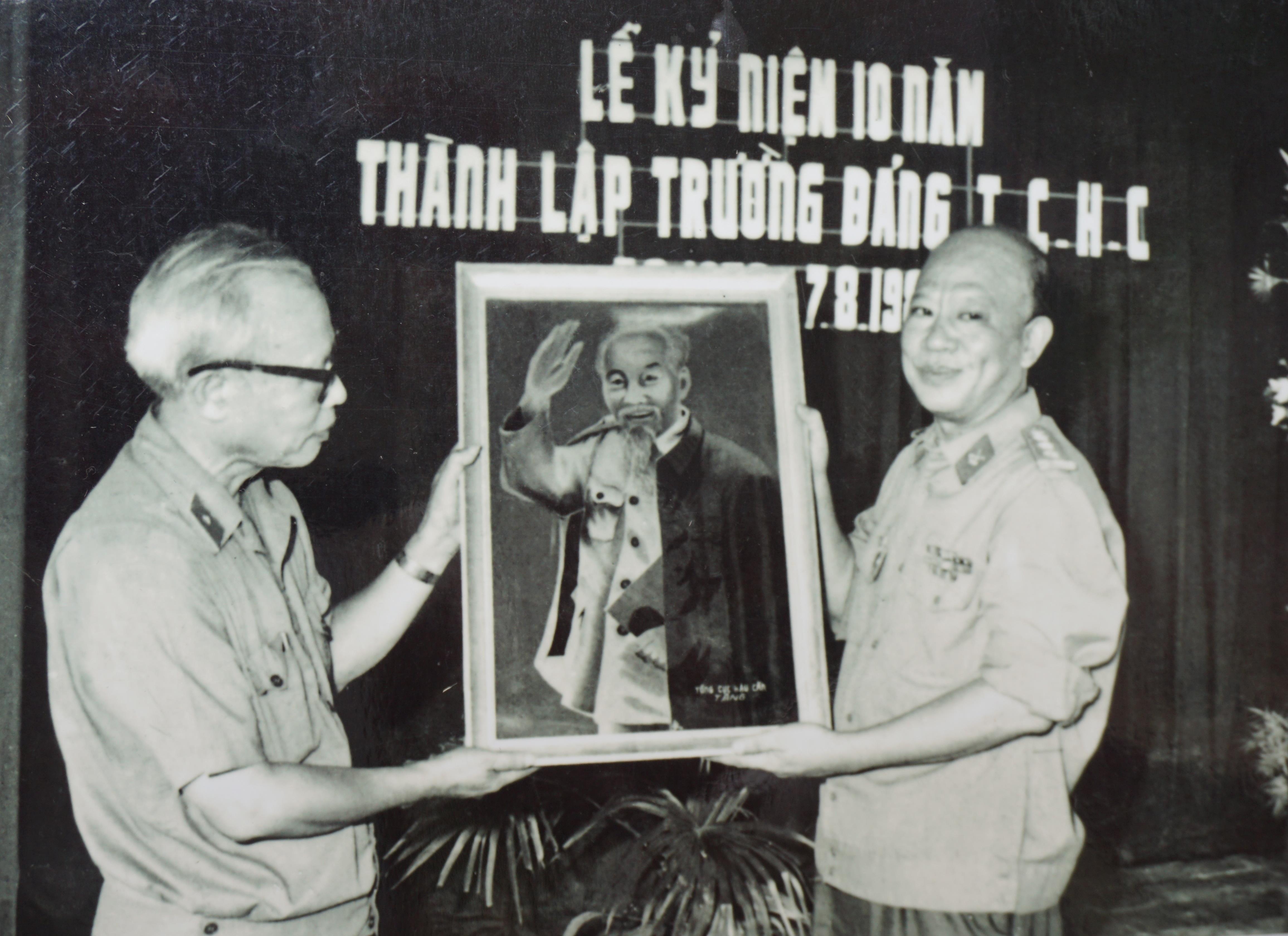 Nhớ trường Đảng một thời...

