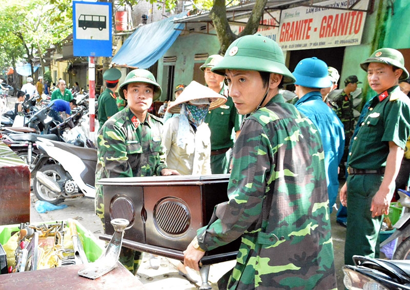 Hầu hết các gia đình bị ảnh hưởng đều là hộ kinh doanh ở mặt đường nên thiệt hại về tài sản rất lớn.