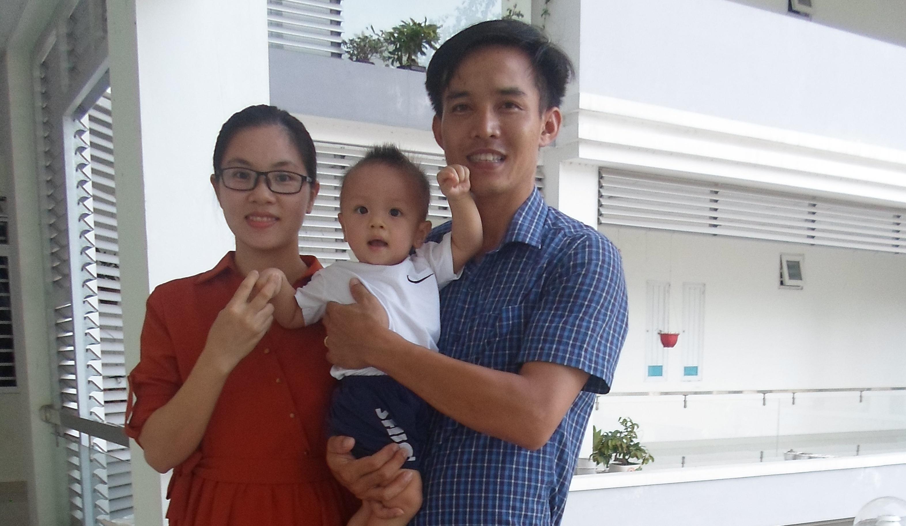 Hạnh phúc vẹn tròn