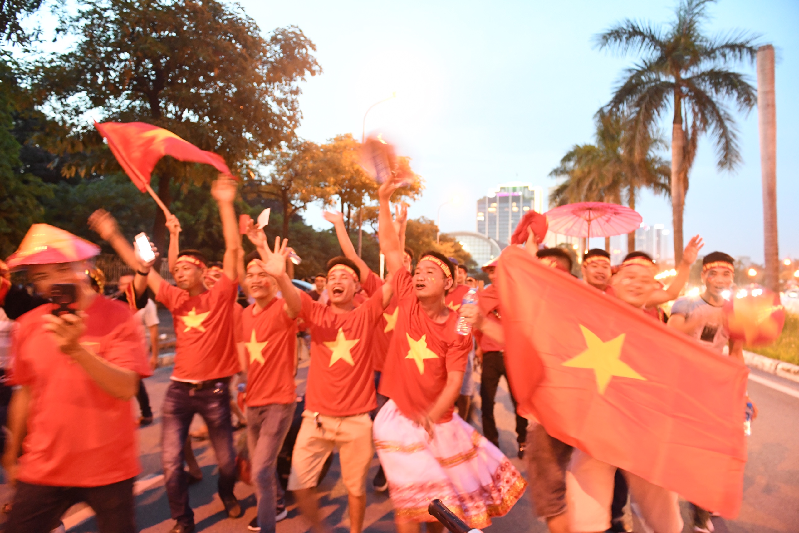 Không khí sôi động trước trận đấu giữa U23 Việt Nam và U23 Uzbekistan