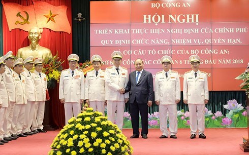 Xây dựng đội ngũ cán bộ Công an nhân dân vừa hồng, vừa chuyên