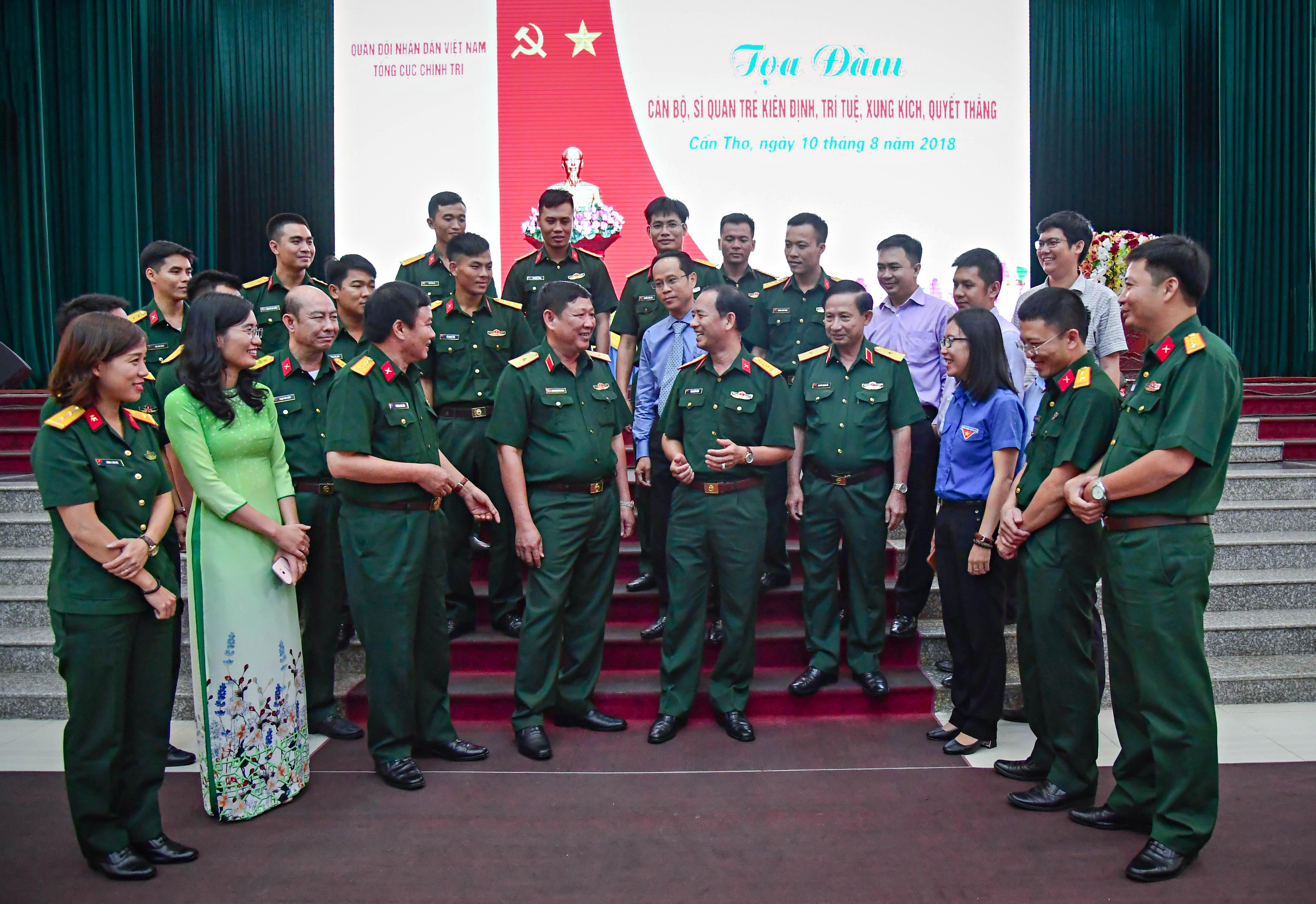 Nhiệt huyết cống hiến, rèn luyện để trưởng thành