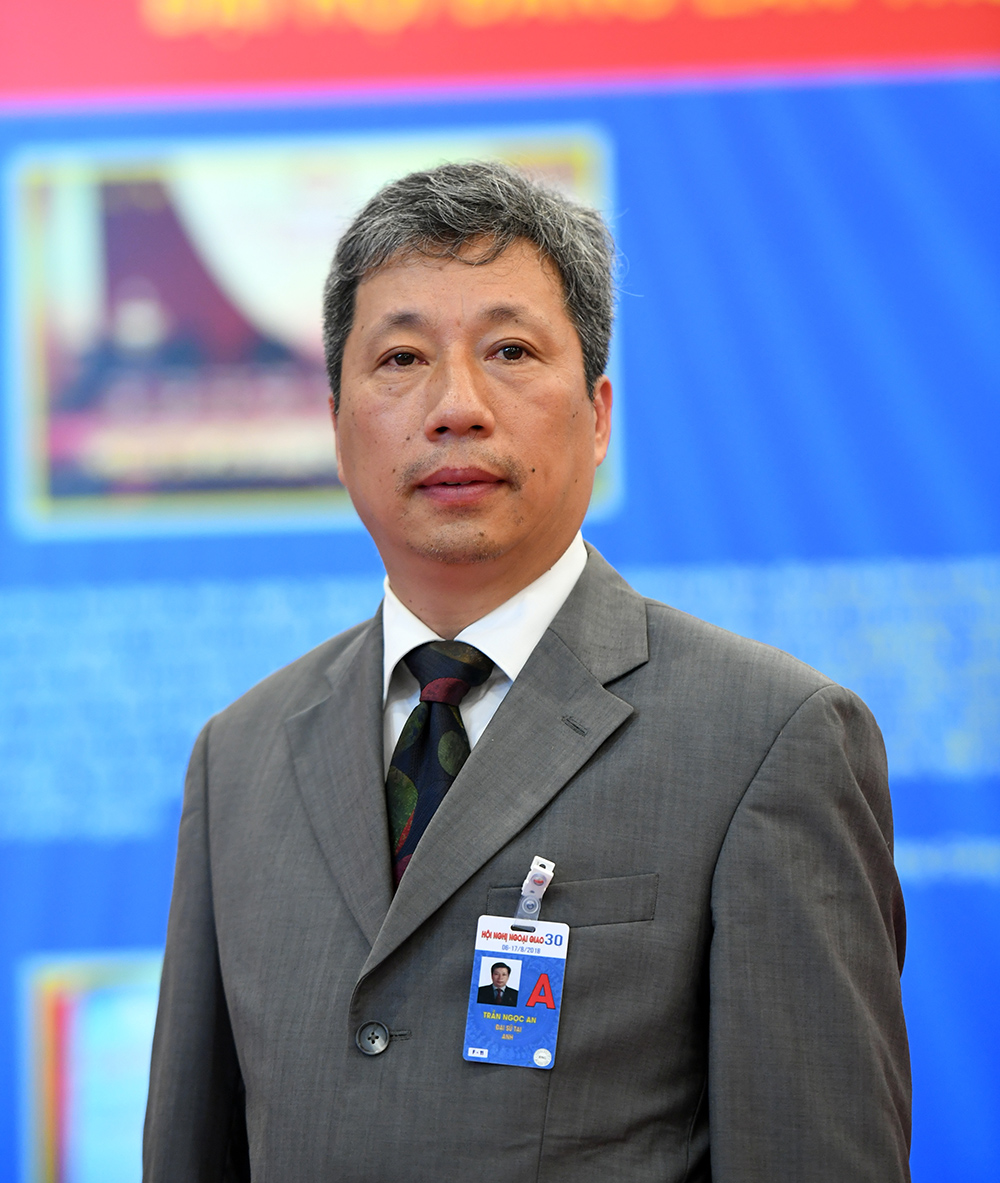 Phát huy vai trò cầu nối, mở ra triển vọng hợp tác kinh tế song phương