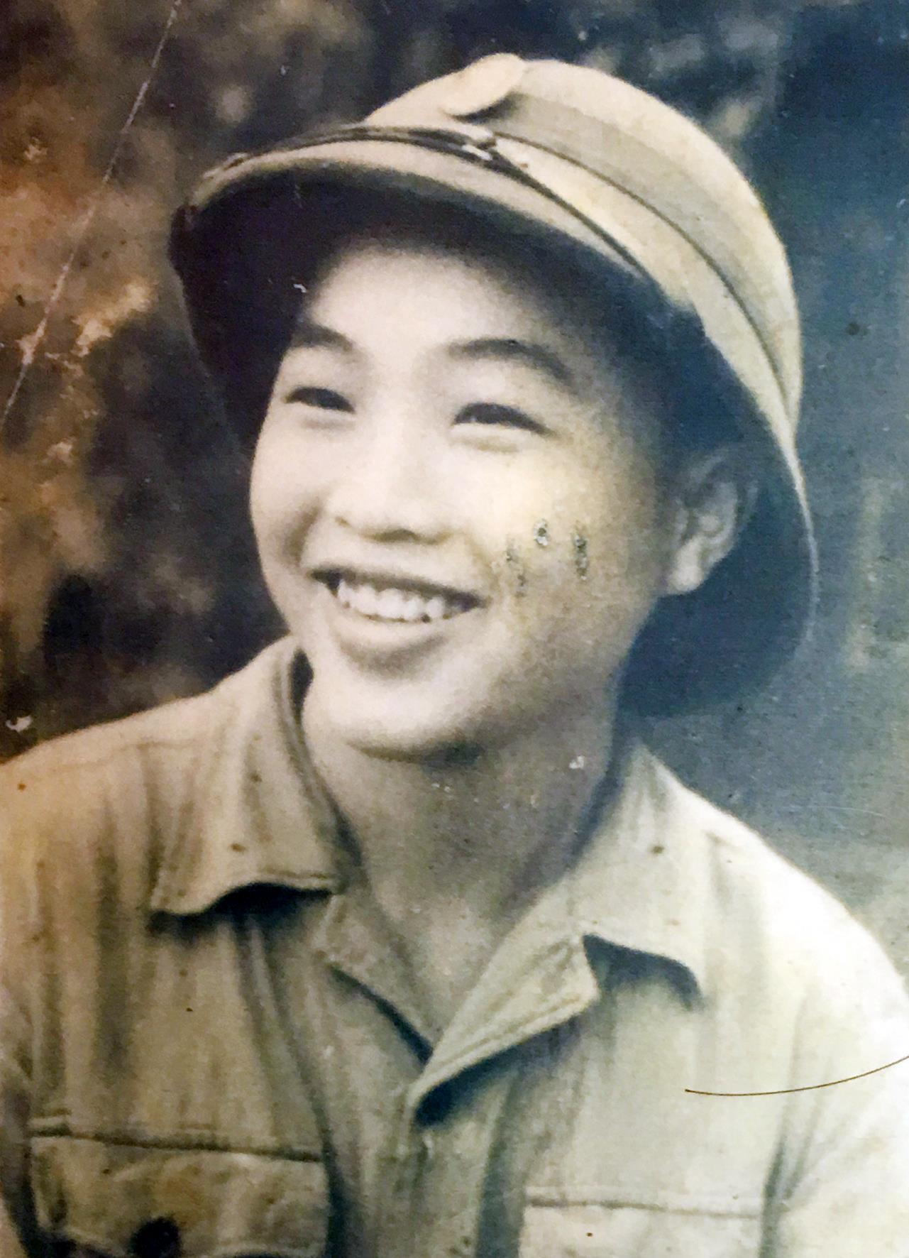 Mong sớm tìm được phần mộ liệt sĩ Hoàng Hữu Phương