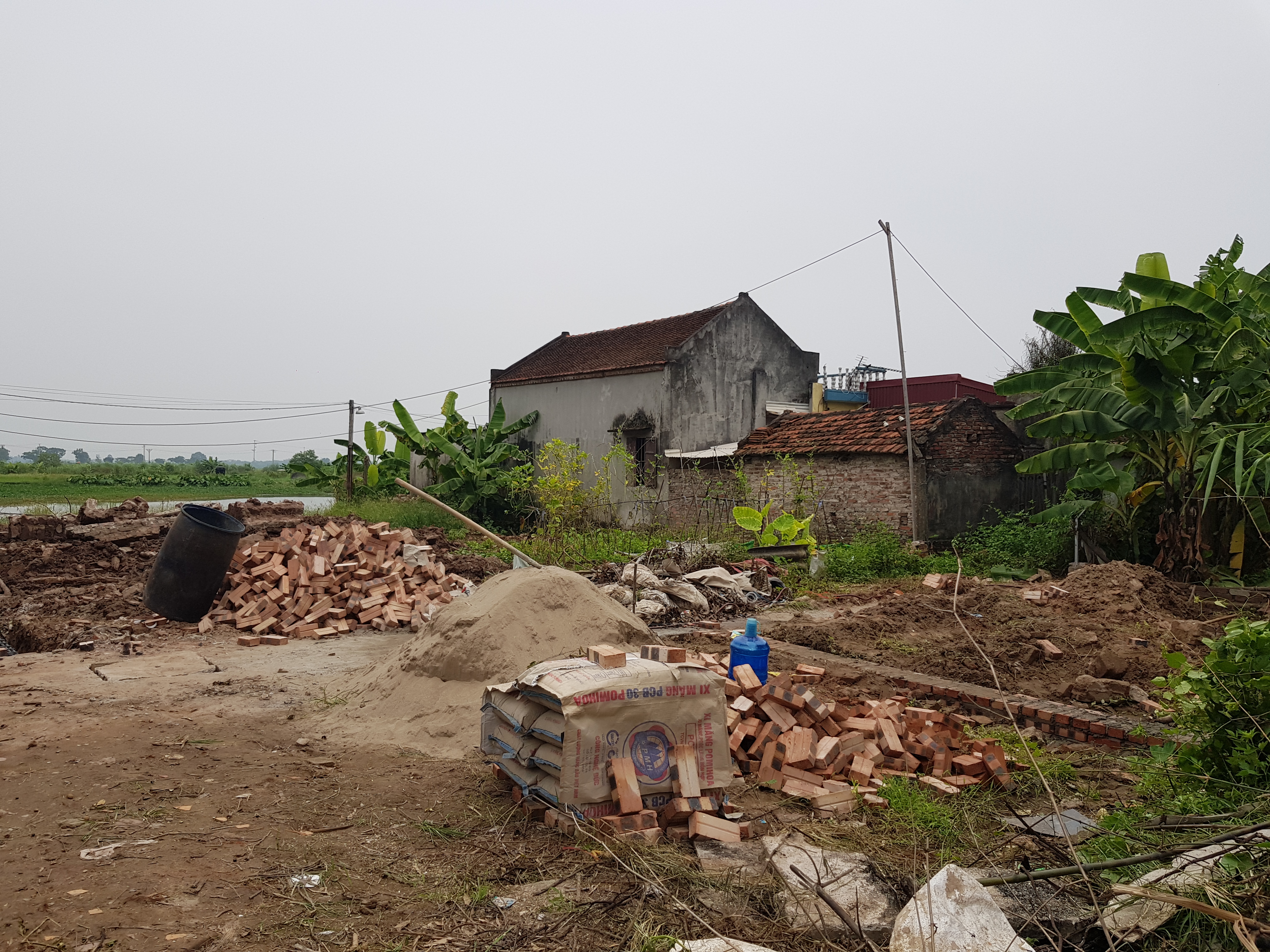 Chưa xác định rõ nguồn gốc đất, đã thu hồi để...bán đấu giá