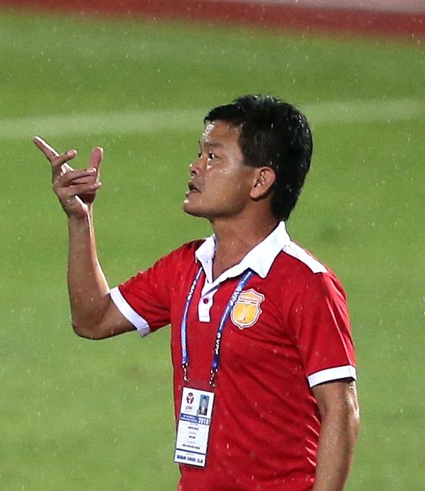 Cám cảnh đội bóng thành Nam