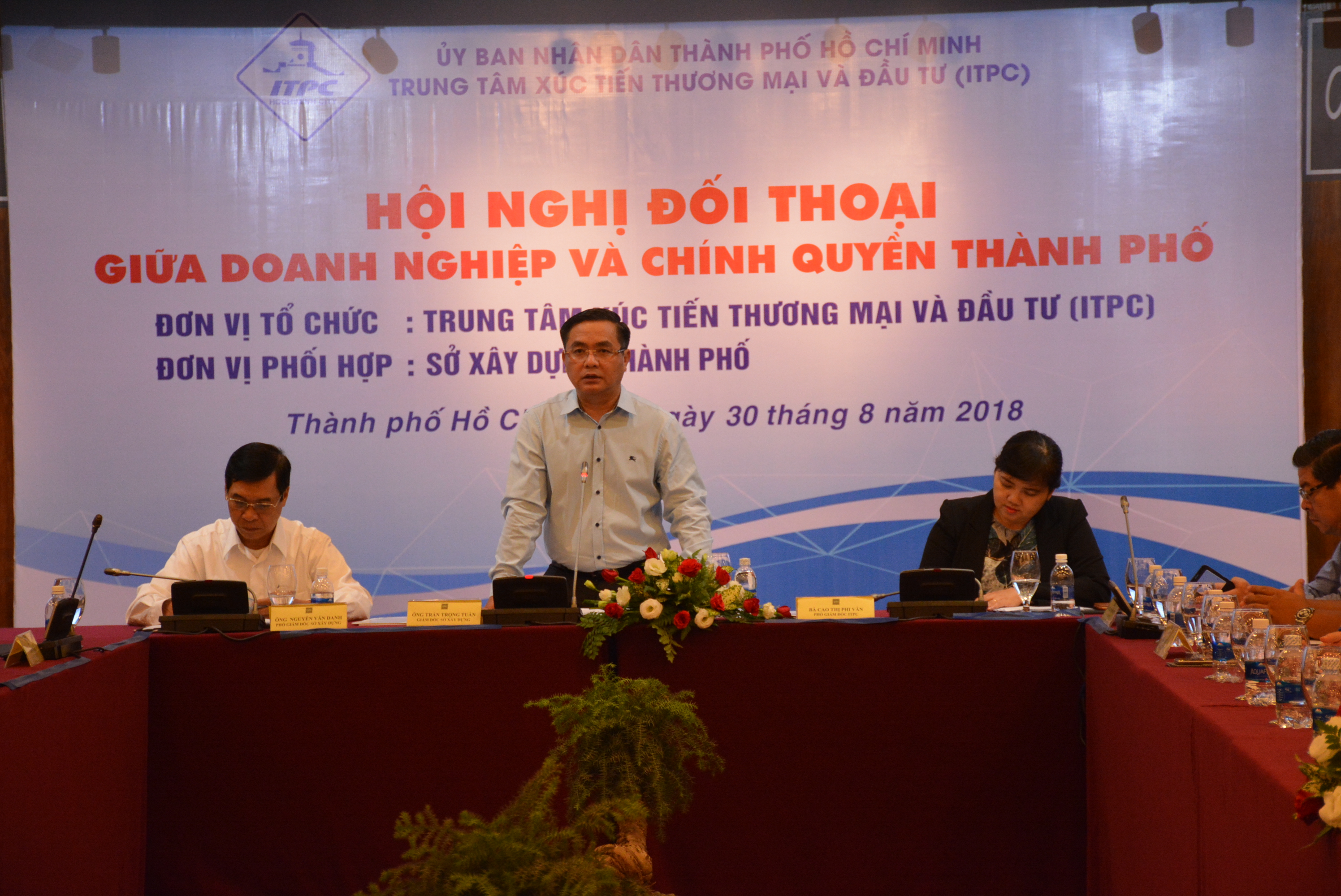 TP Hồ Chí Minh tổ chức đối thoại giữa doanh nghiệp và chính quyền