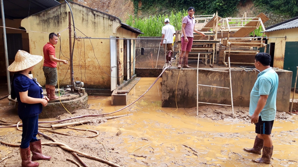 Trường THCS Nà Ớt tan hoang sau mưa lũ.