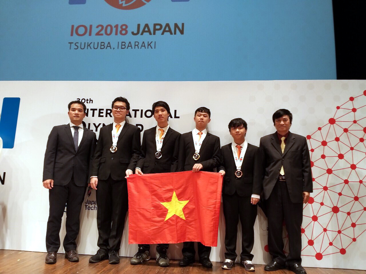 4 thí sinh Việt Nam thi Olympic Tin học quốc tế lần thứ 30 đều giành huy chương