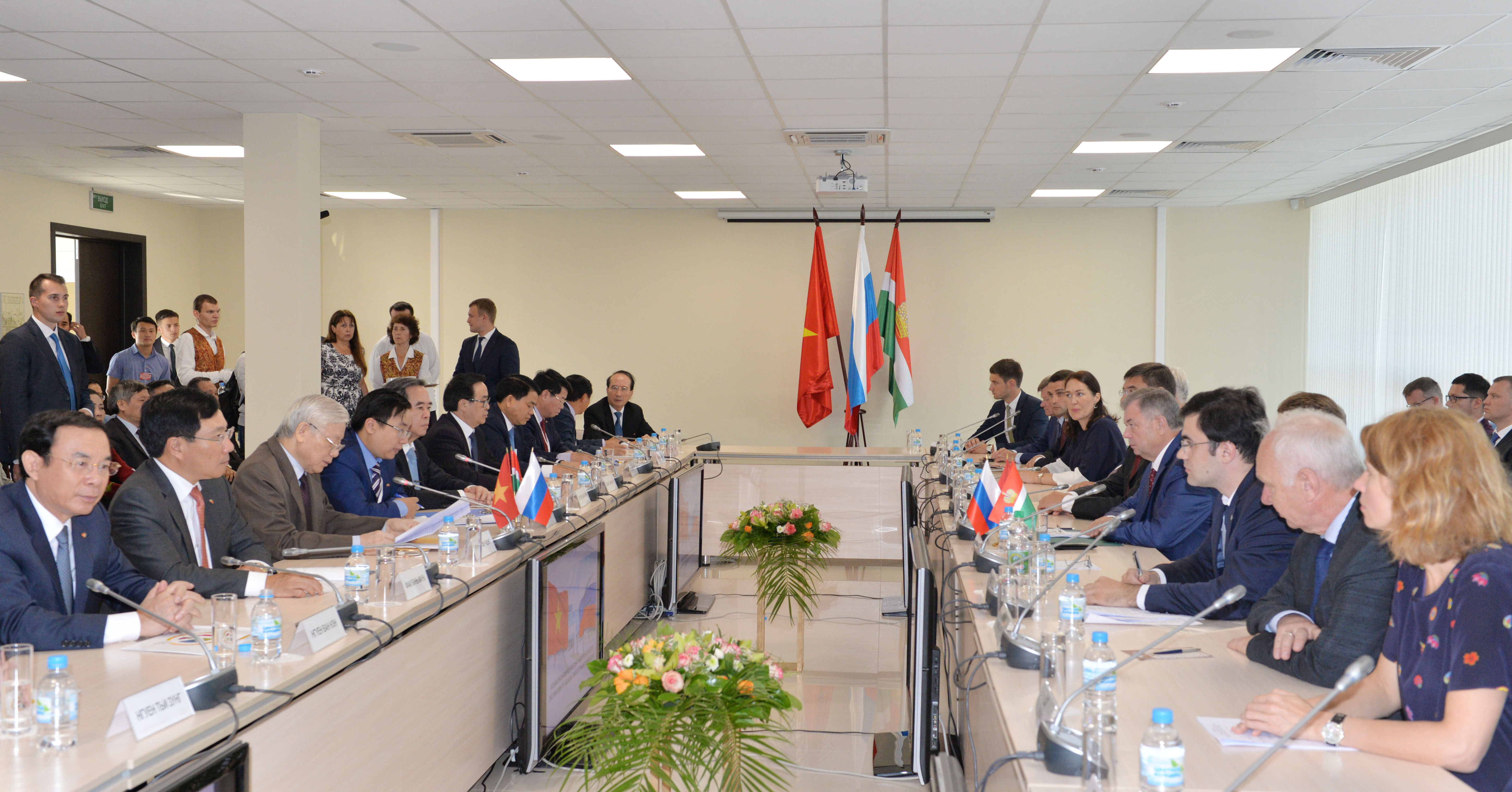 Tổng Bí thư Nguyễn Phú Trọng thăm tỉnh Kaluga, Liên bang Nga