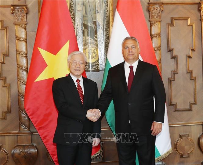 Thân quen quá Hungary!