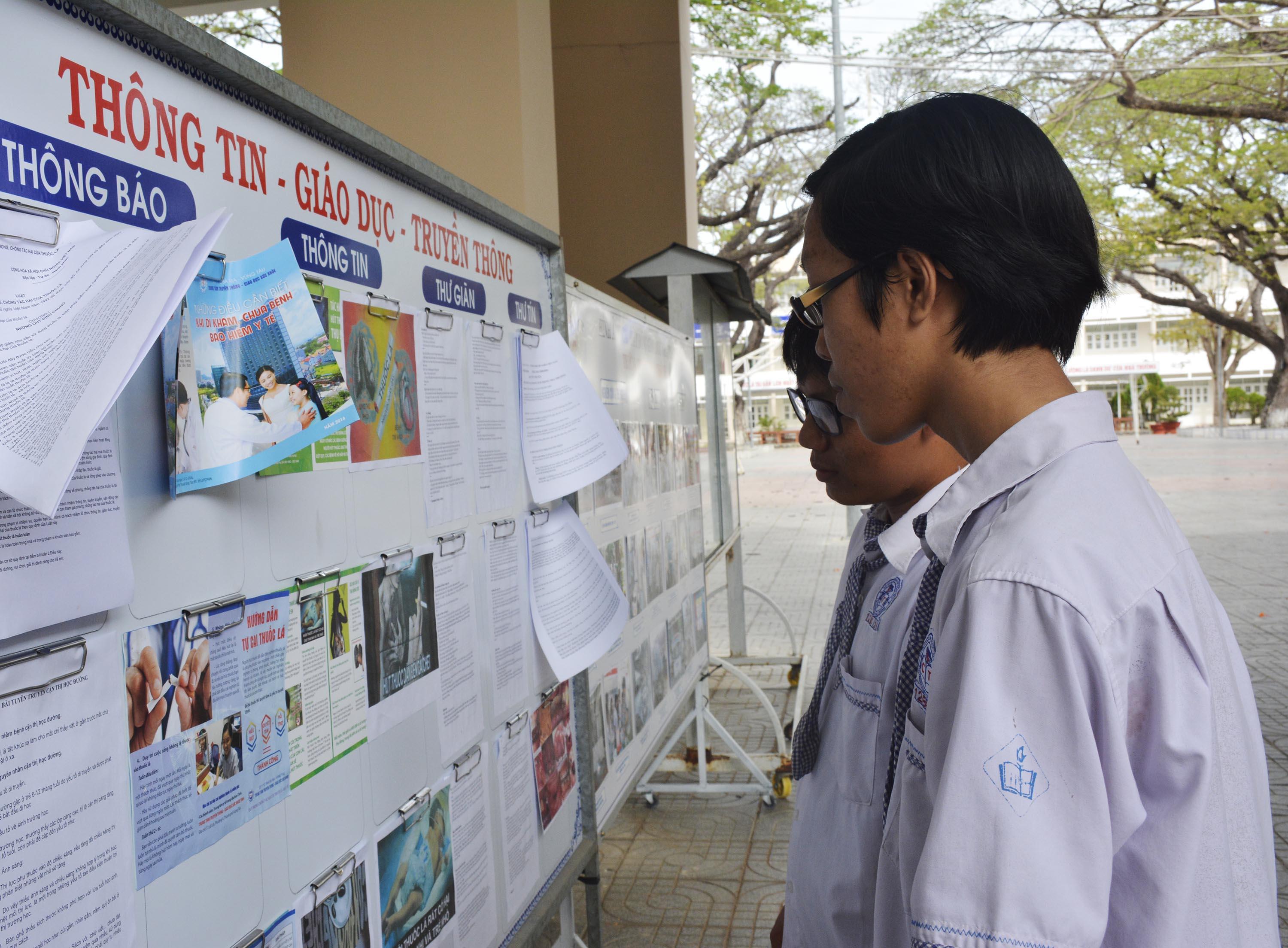 Hướng tới mục tiêu trường học không khói thuốc