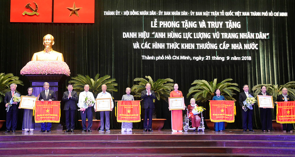 TP Hồ Chí Minh: 5 tập thể, cá nhân được phong tặng, truy tặng danh hiệu Anh hùng Lực lượng vũ trang nhân dân

