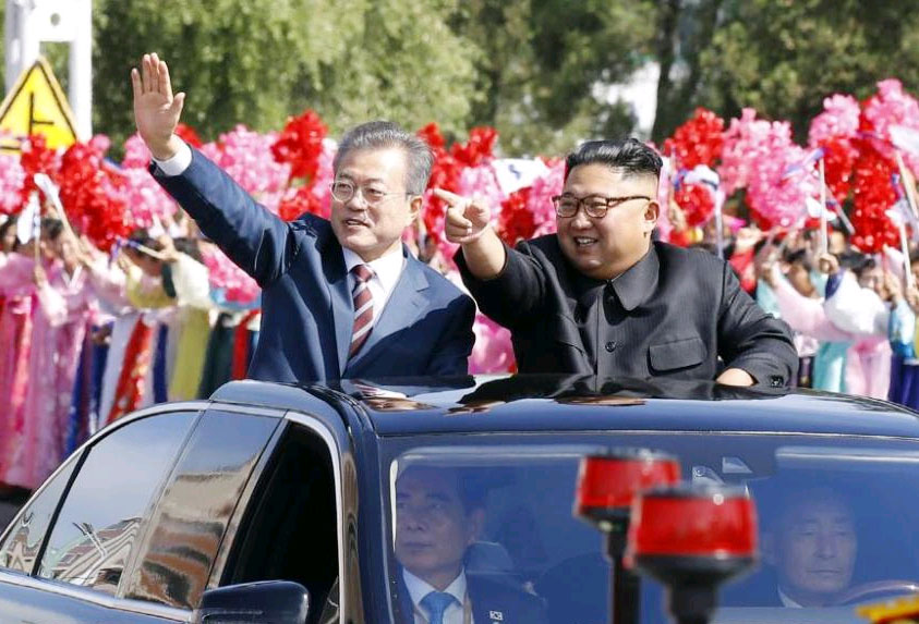 Thế giới tuần qua: Những nấc thang mới