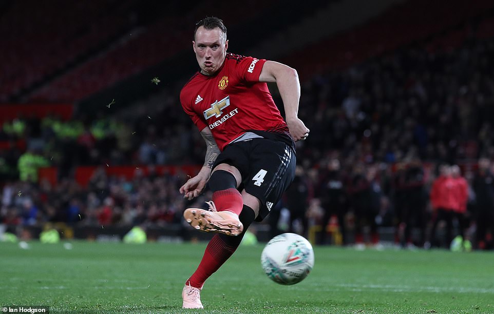 Man Utd bị loại khỏi Cúp Liên đoàn