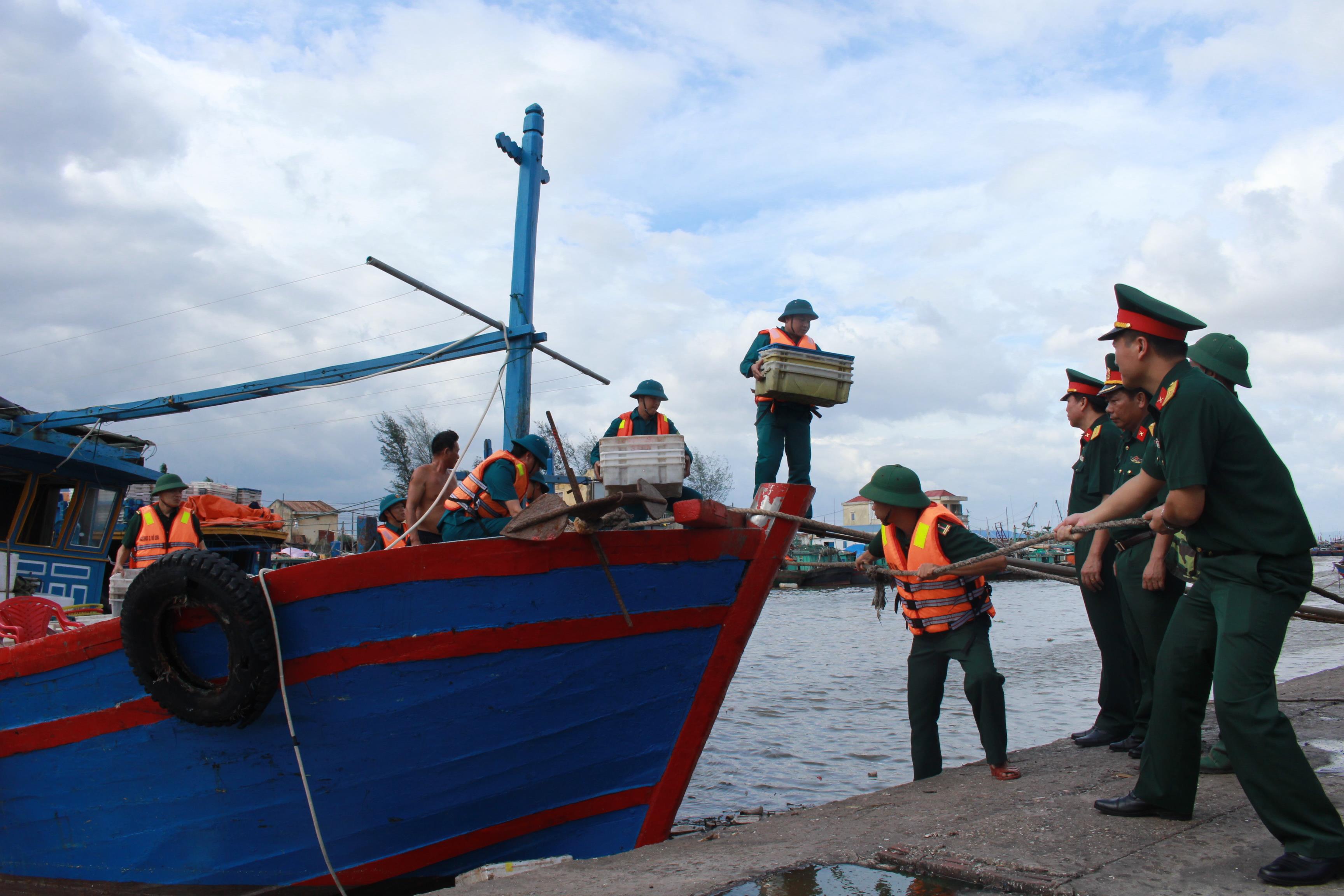 Luyện tập thường xuyên, sẵn sàng làm nhiệm vụ