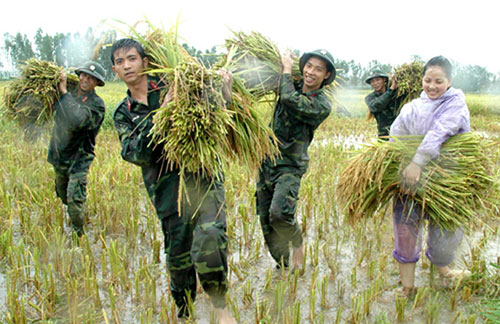 CÁN BỘ GẦN DÂN, SÂU SÁT DÂN