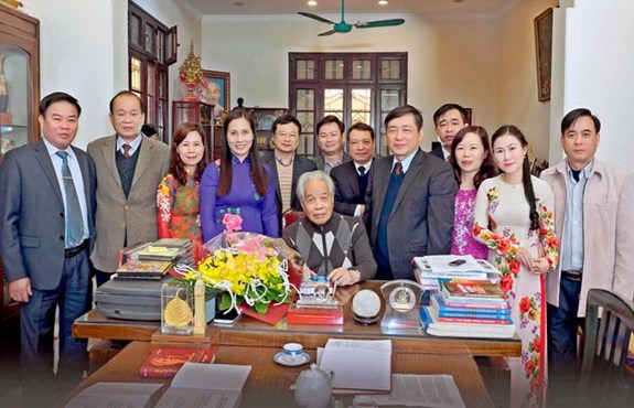 Nguyên Tổng Bí thư Đỗ Mười với ngành Dự trữ Nhà nước