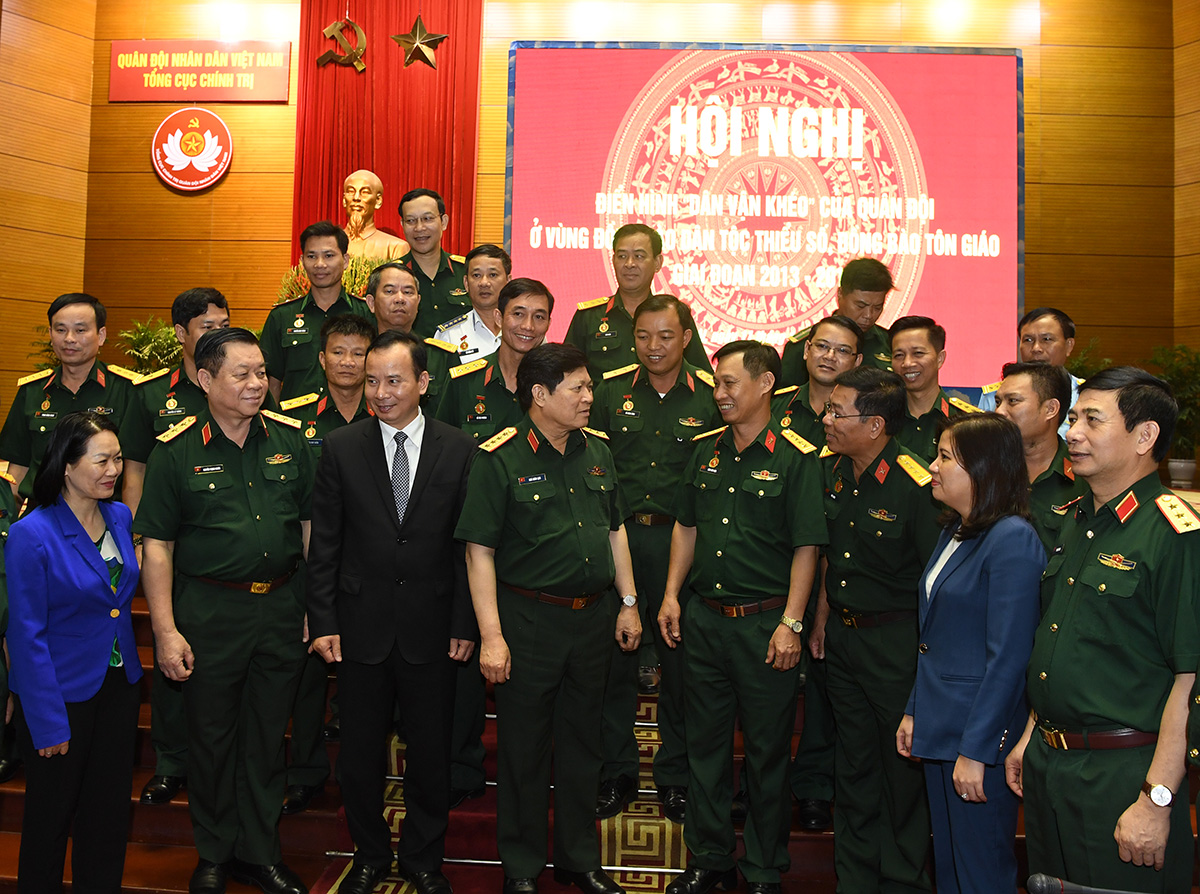 Tổng cục Chính trị tổ chức Hội nghị điển hình “Dân vận khéo”