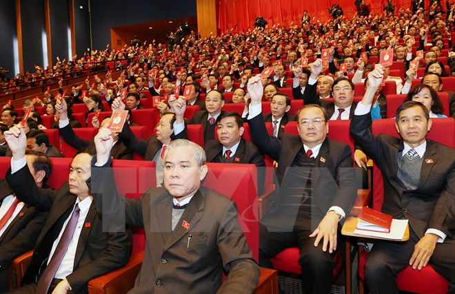  Bài 1: Triển khai đồng bộ, quyết liệt chủ trương đổi mới giáo dục và đào tạo