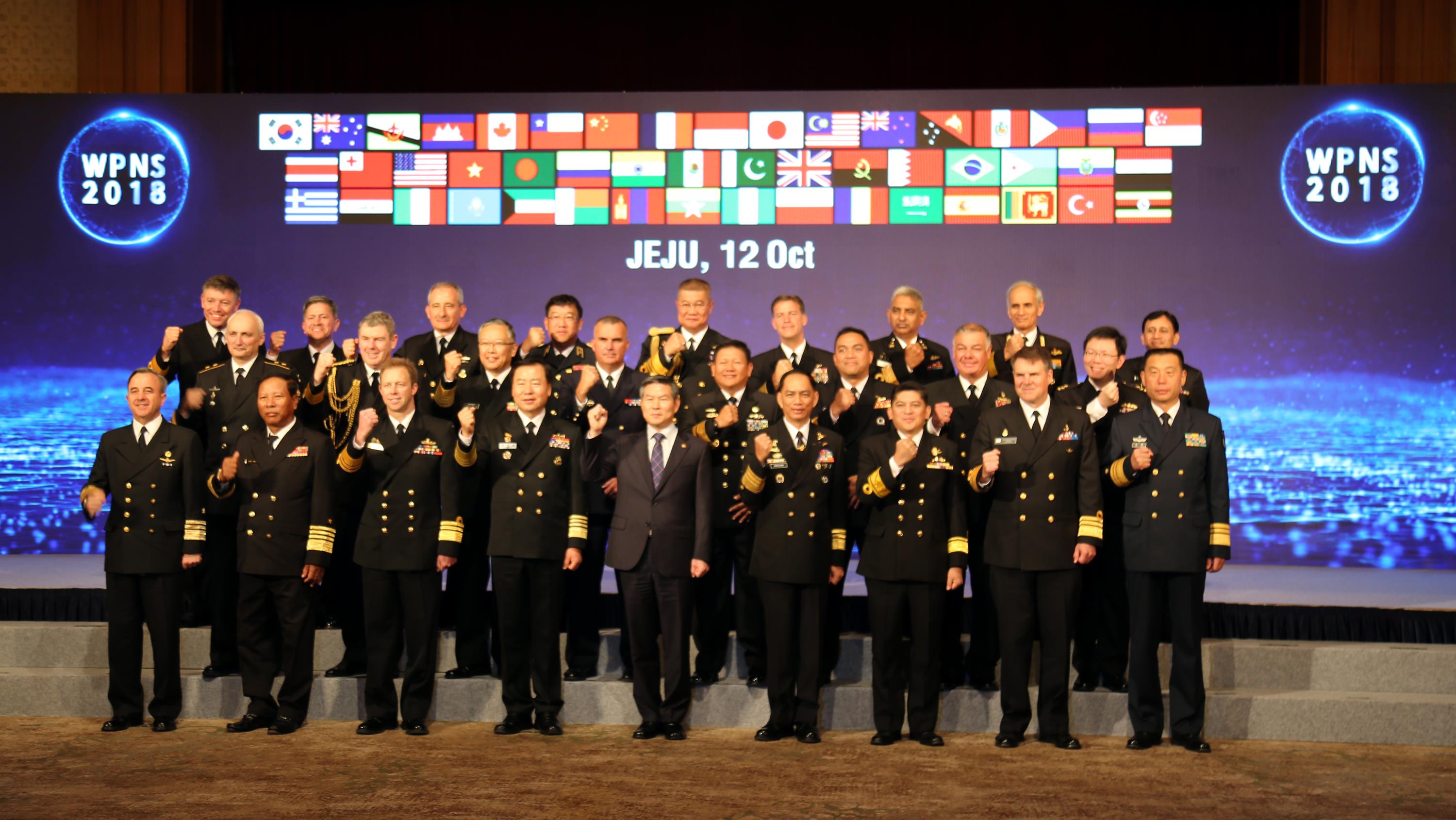 Phối hợp, duy trì ổn định để phát triển