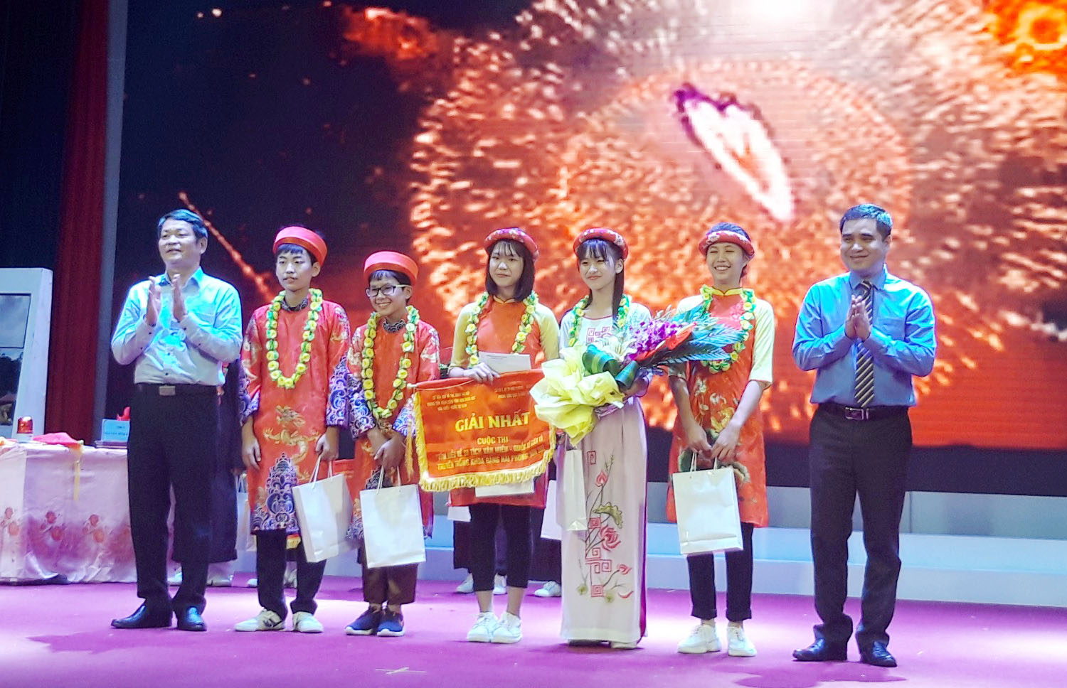 Hành trình di sản tìm hiểu về truyền thống khoa bảng Hải Phòng