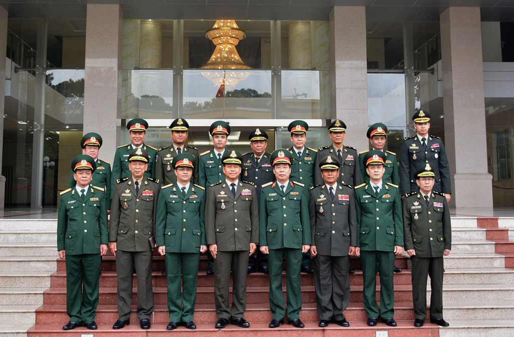 Đoàn Cục Thông tin - Bộ Quốc phòng Campuchia thăm Binh chủng Thông tin liên lạc