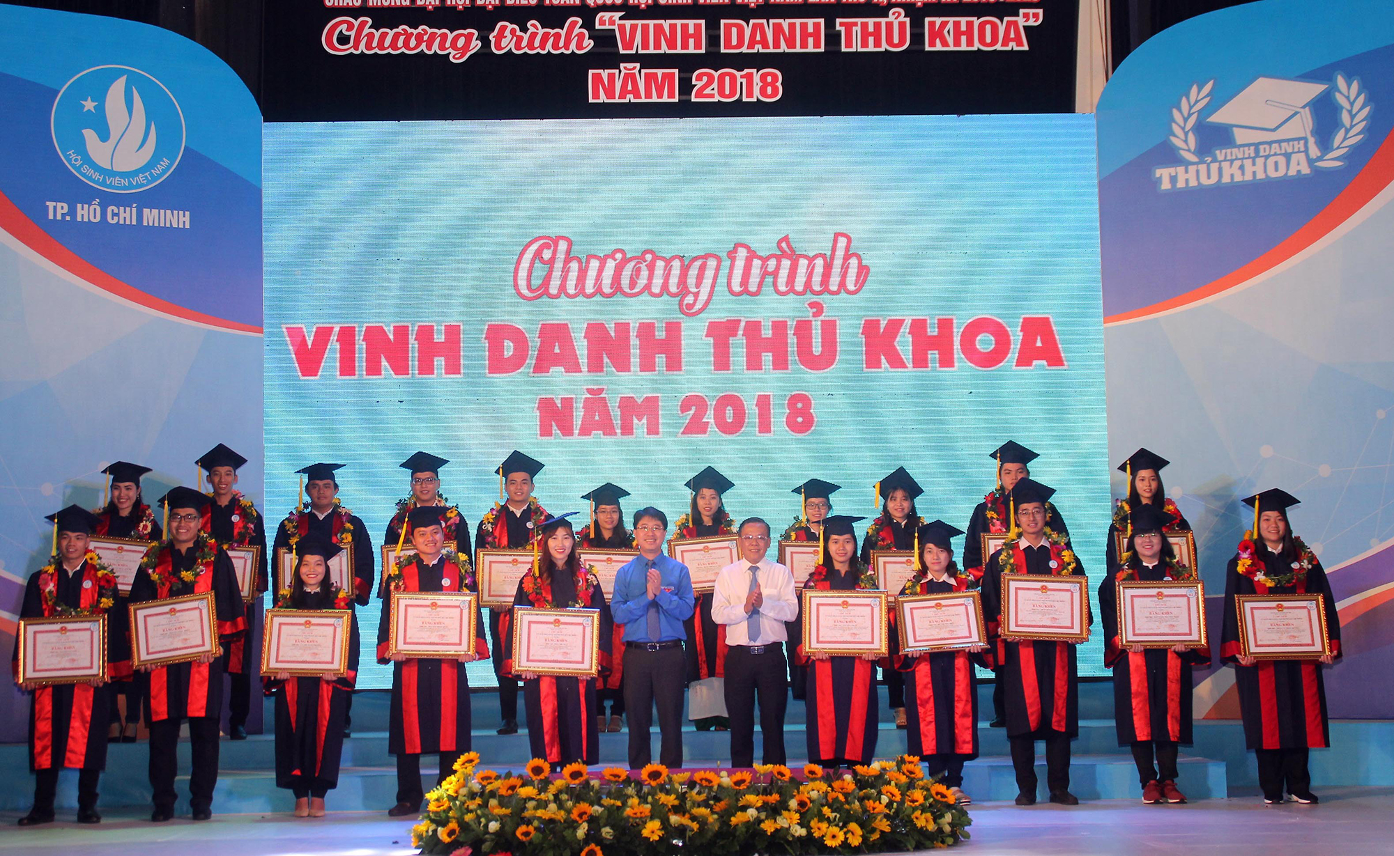 TP Hồ Chí Minh vinh danh 78 thủ khoa năm 2018