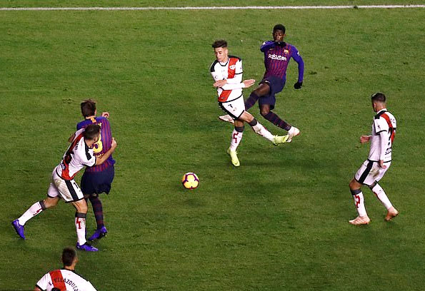 Vòng 11 La Liga: Barca “vượt ải” Vallecano đầy kịch tính