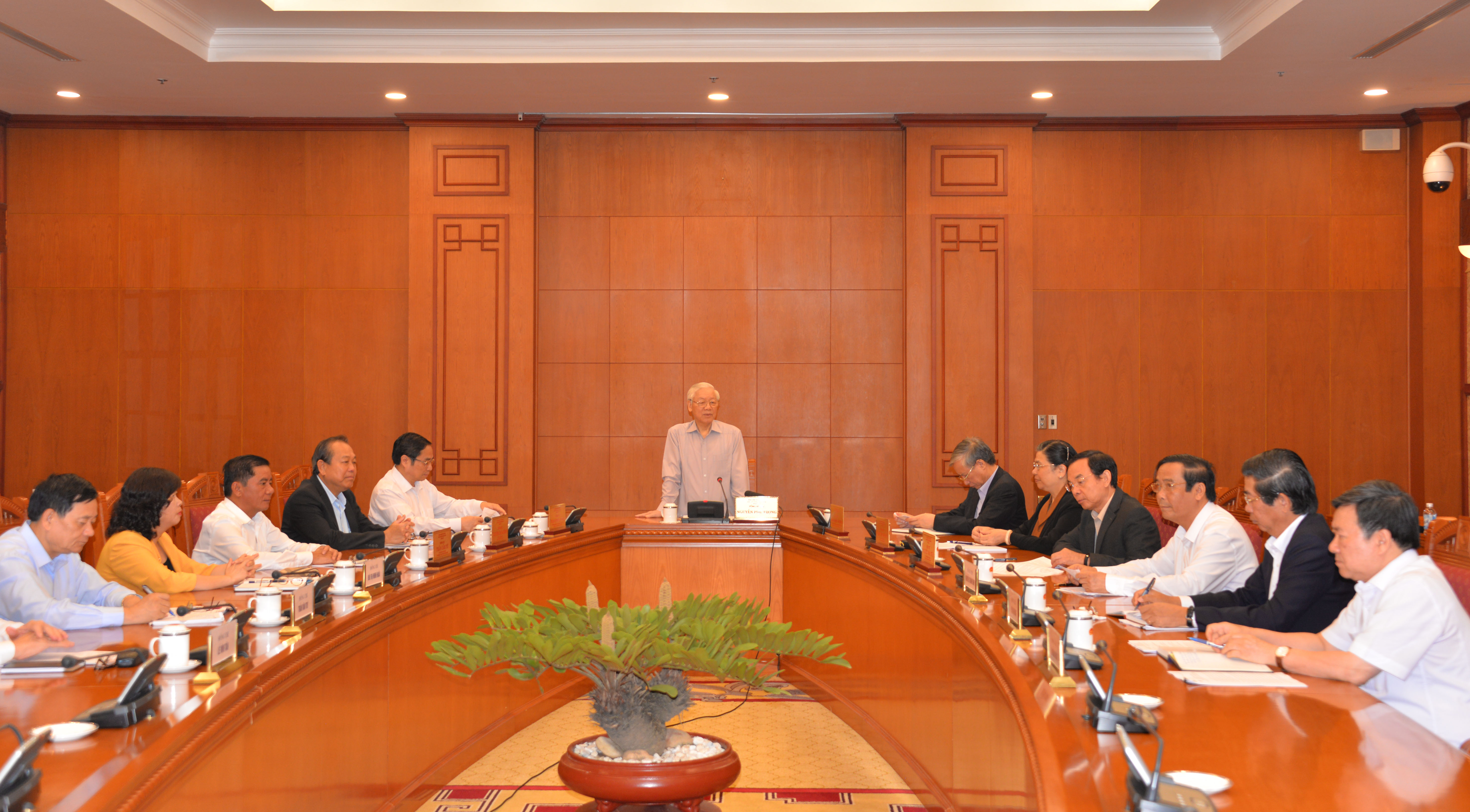 Ban Chỉ đạo xây dựng quy hoạch cán bộ cấp chiến lược nhiệm kỳ 2021-2026 họp phiên đầu tiên