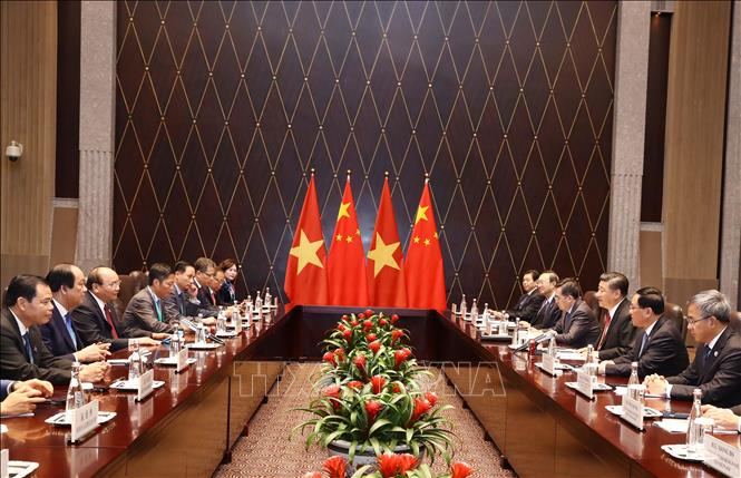 Thủ tướng Nguyễn Xuân Phúc hội kiến Tổng Bí thư, Chủ tịch nước Trung Quốc Tập Cận Bình