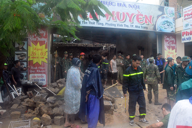 Sập quán phở, 2 người tử vong tại thành phố Nha Trang