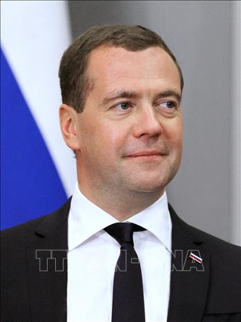 Thủ tướng Liên bang Nga Dmitry Medvedev bắt đầu thăm chính thức Việt Nam