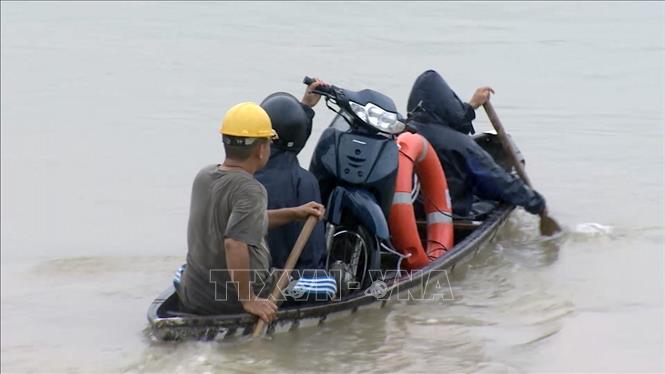 Mưa lớn, triều cường gây ngập cục bộ nhiều nơi tại Phú Yên