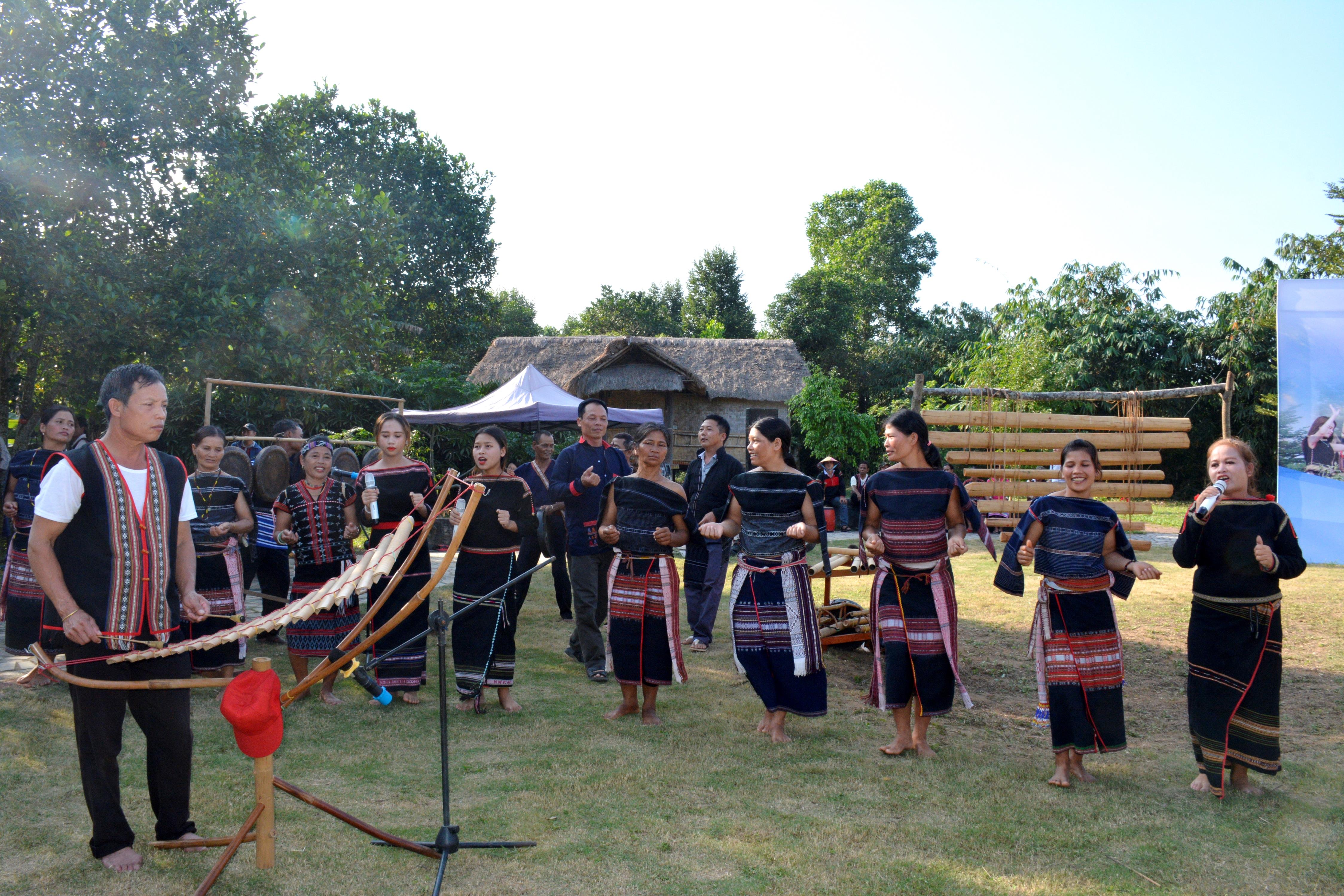 Hút khách du lịch từ sự hấp dẫn của di sản