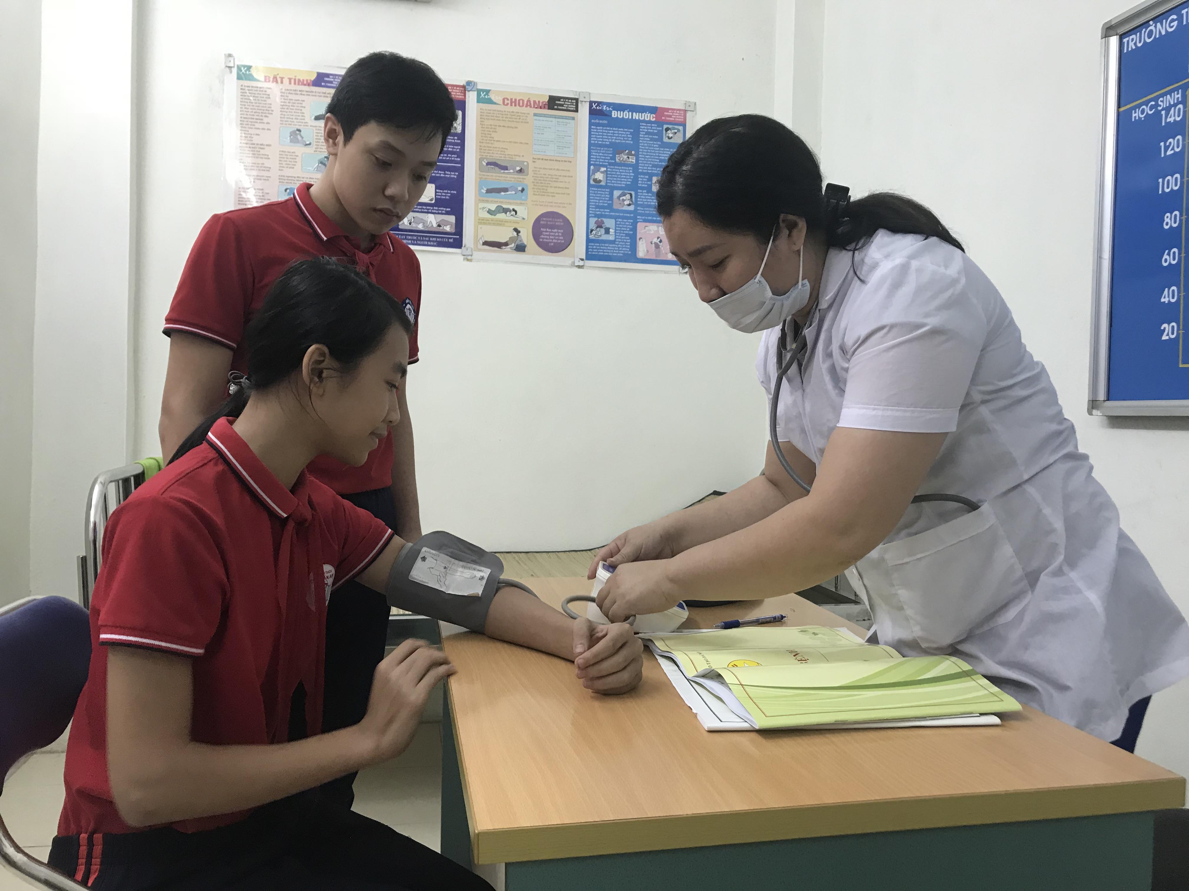 Y tế học đường còn nhiều nỗi lo