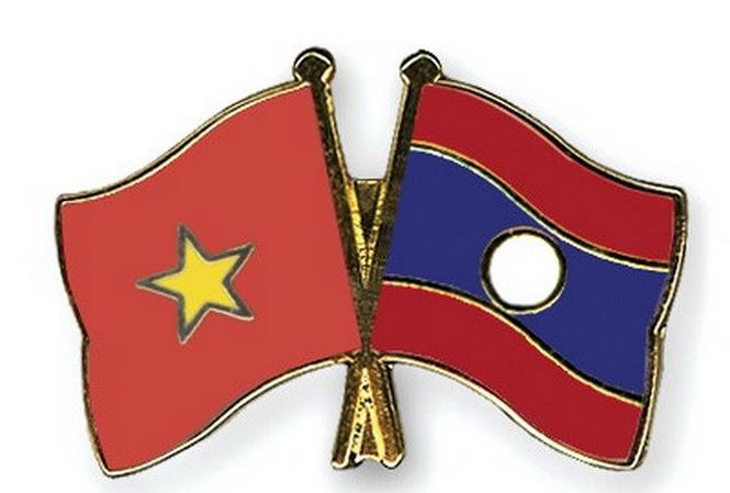 Tình cảm thủy chung Việt - Lào “mãi mãi vững bền hơn núi, hơn sông”

