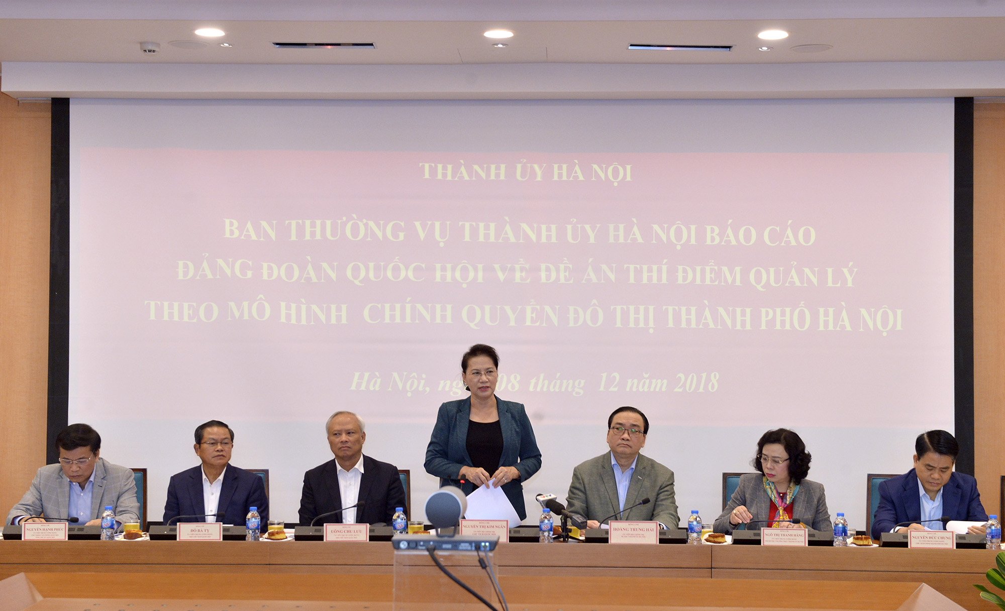 Đảng Đoàn Quốc hội nghe Hà Nội báo cáo đề án thí điểm quản lý chính quyền đô thị