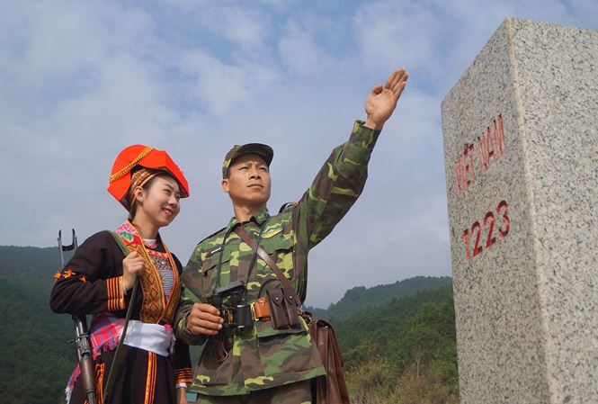 XÂY DỰNG PHÊN GIẬU BIÊN CƯƠNG